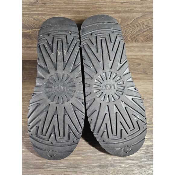 Ugg Neumel Chukka Men 3236 size 11 Black Wool Sherpa lined - Picture 7 of 10